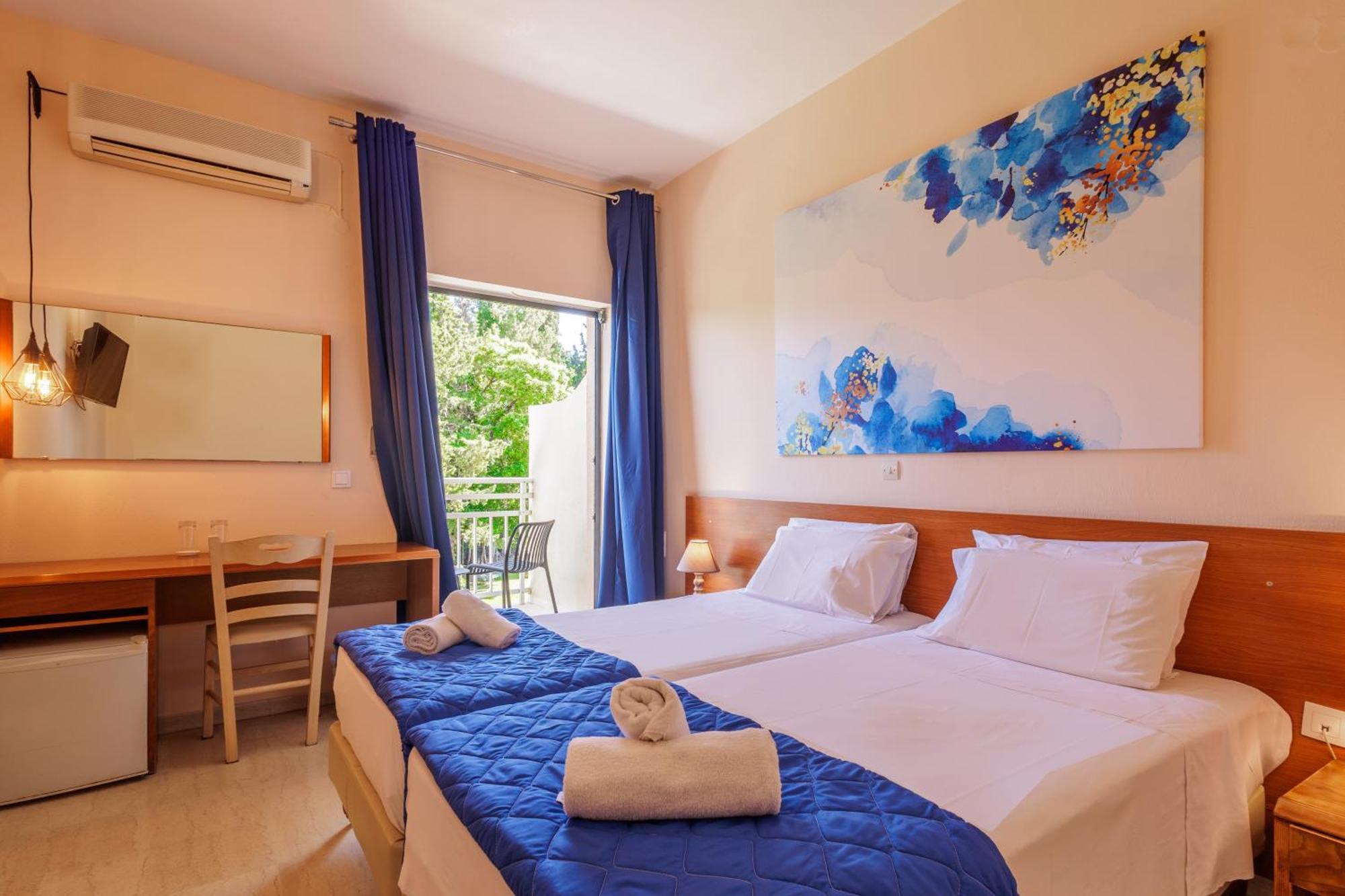 Primavera Hotel Gazátika エクステリア 写真