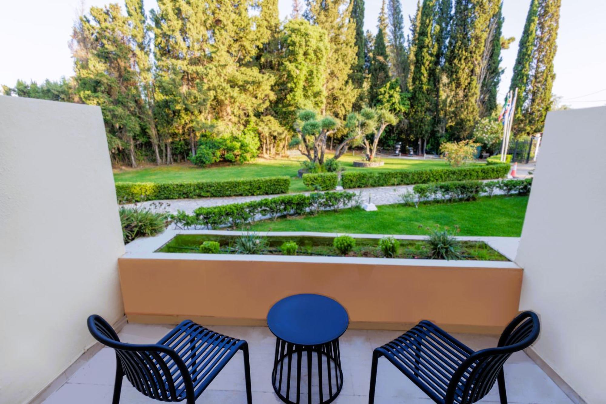 Primavera Hotel Gazátika エクステリア 写真